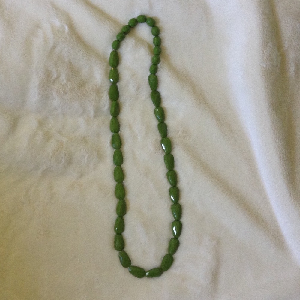 Chunky beaded costume necklace.